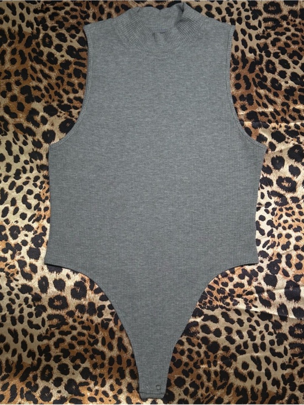Aerie Heather Grey Mock Neck Ribbed Sleeveless Bodysuit